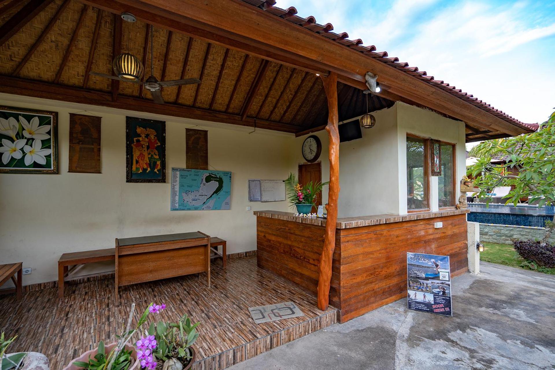 Karang Mas Lembongan Hotel Nusa Lembongan Kültér fotó