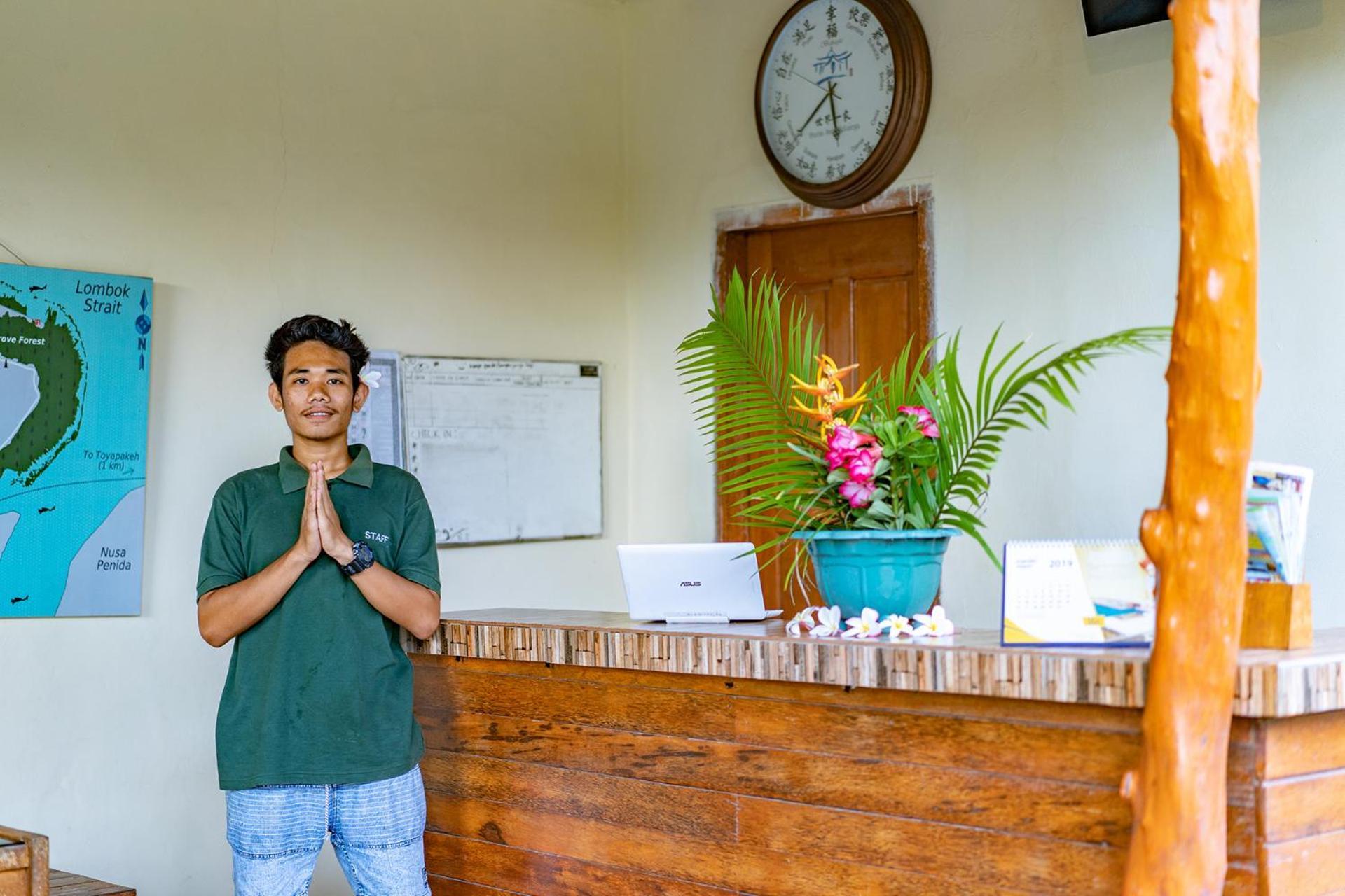 Karang Mas Lembongan Hotel Nusa Lembongan Kültér fotó