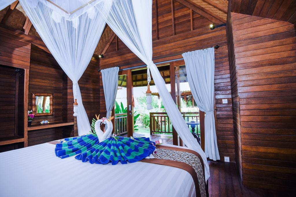Karang Mas Lembongan Hotel Nusa Lembongan Kültér fotó