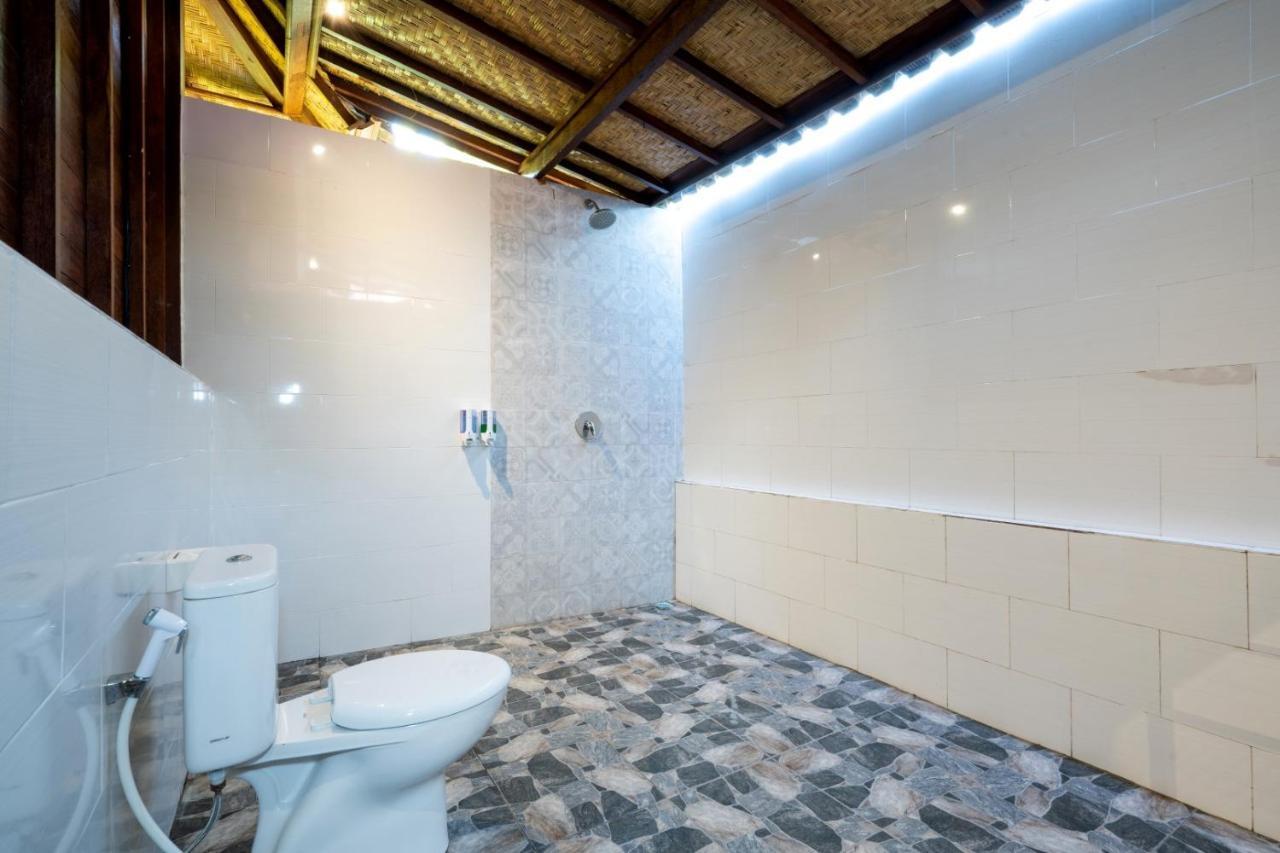 Karang Mas Lembongan Hotel Nusa Lembongan Kültér fotó
